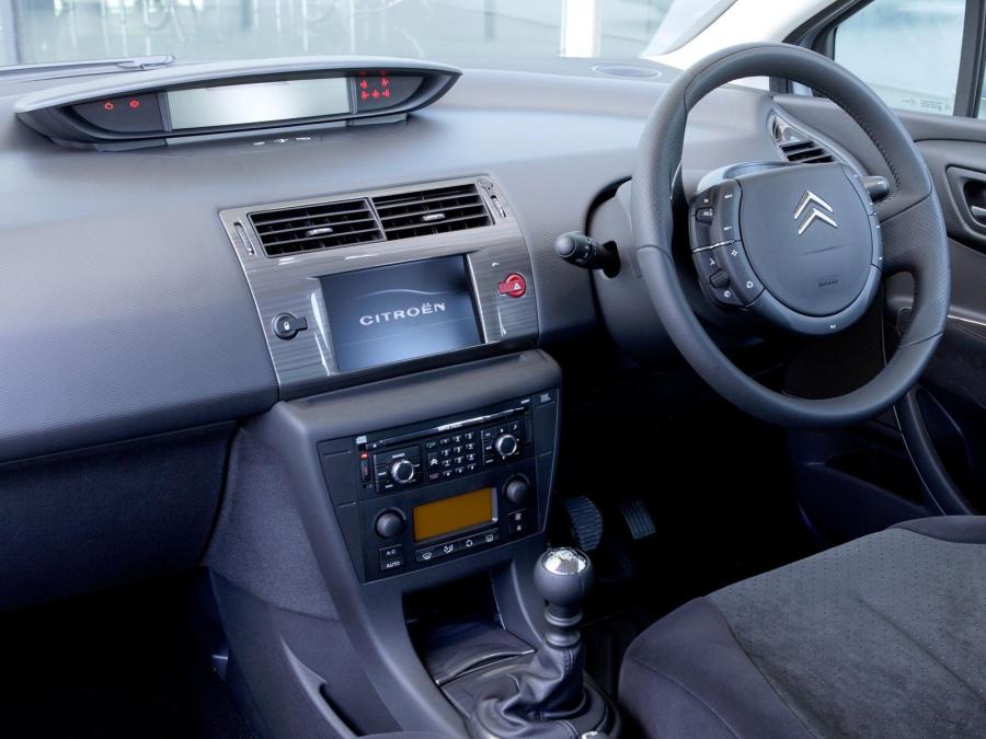  Citroen C4 2008 года  (UK) (фото 2 из 5)